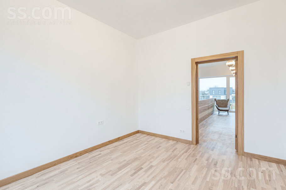 Rītausmas iela 1, Mārupe, Rīgas rajons, Mārupes pag. — maja