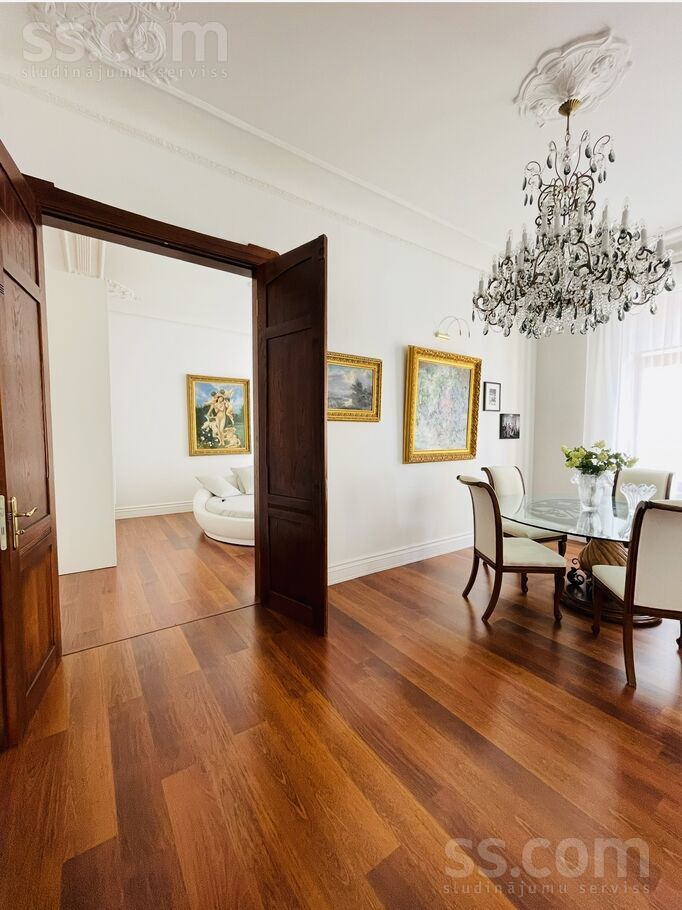 Brīvības 105, Rīga — dzivoklis