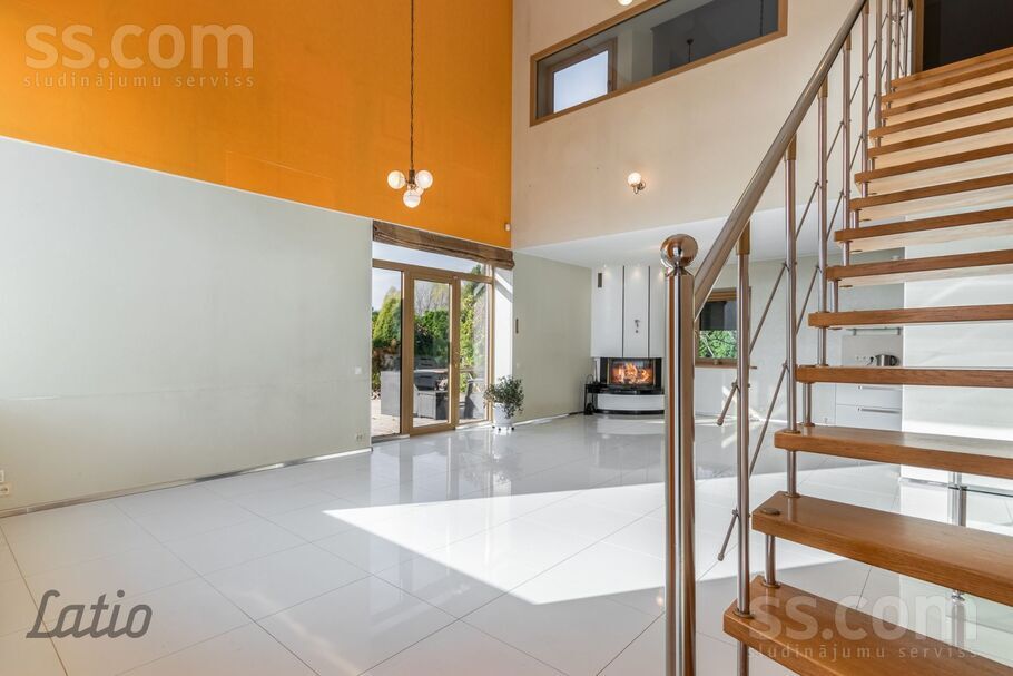 Ošu 20, Mežāres, Babītes pag. — maja