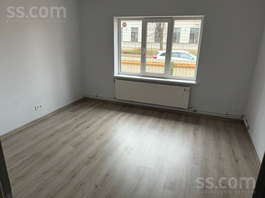 Dobeles iela 54a, Jelgava un raj., Jelgava — maja