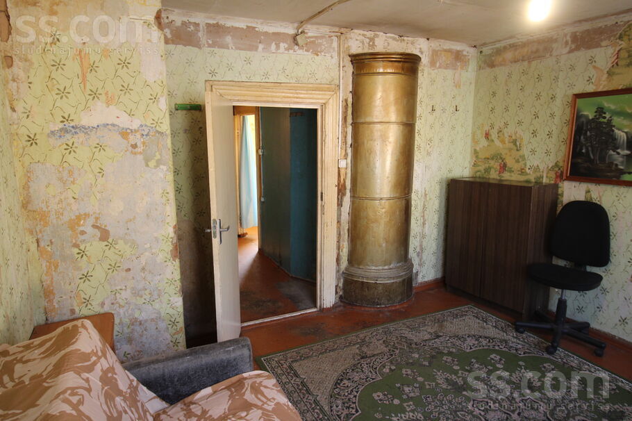 Valmieras 70, Daugavpils un raj., Daugavpils — dzivoklis