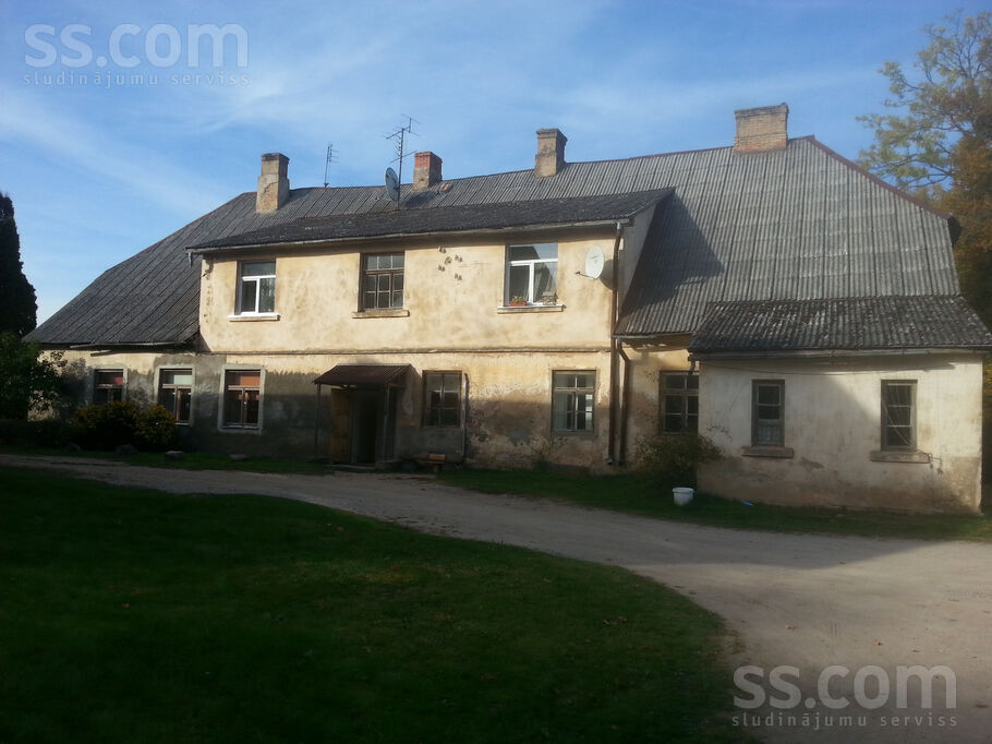 Mazstendes muiža, Mācītājmuiža, Talsi un raj., Lībagu pag. — maja