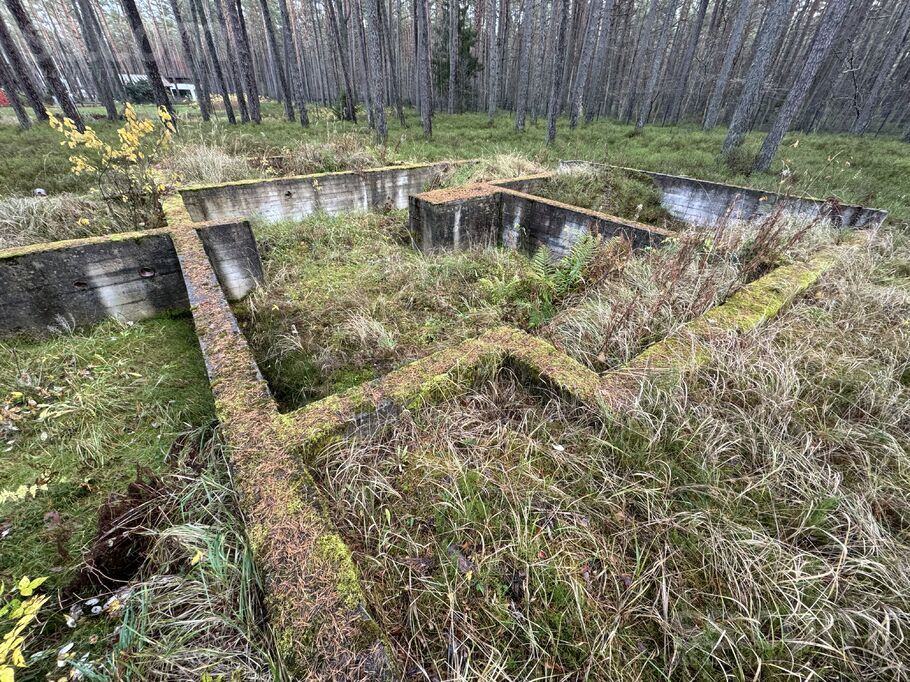 Brīvības prospekts 48, Jūrmala — zeme
