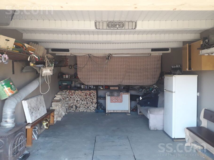 Zemgales 48, Iecava, Bauska un raj., Iecavas nov. — telpa