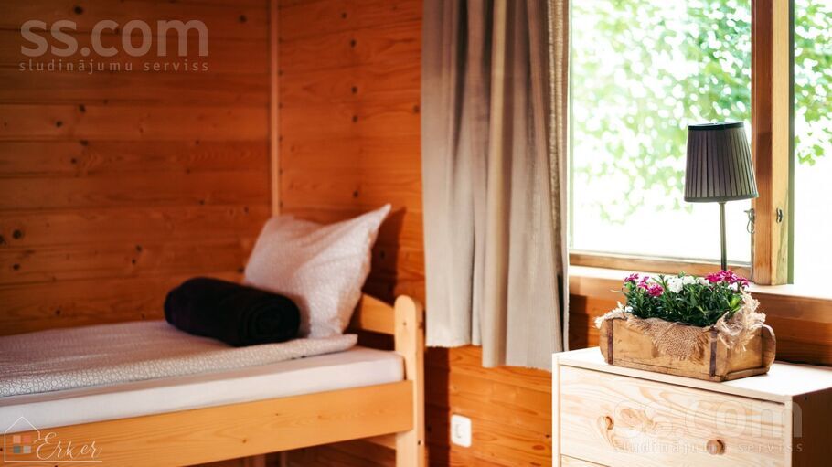 Rožkalni, Puzenieki, Ventspils un raj., Puzes pag. — maja