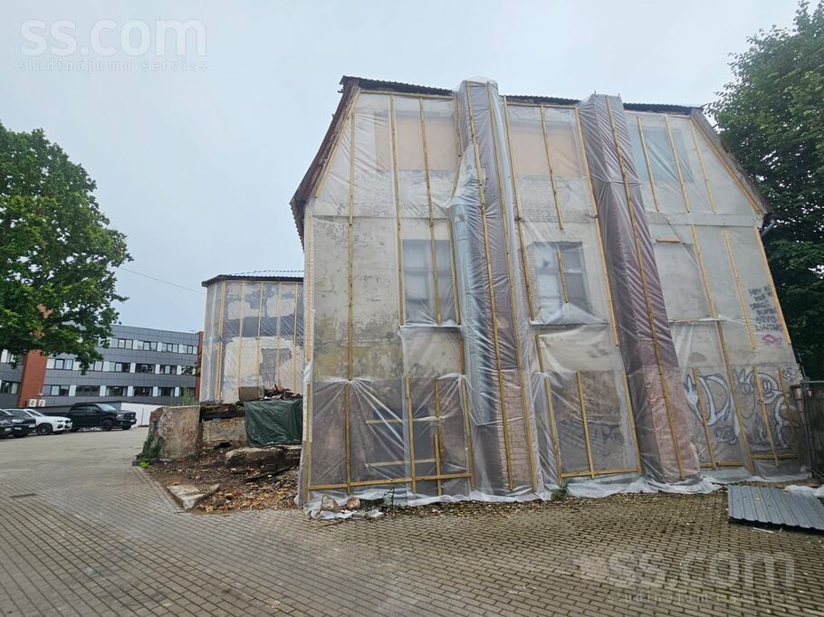 Avotu 10, Liepāja un raj., Liepāja — maja