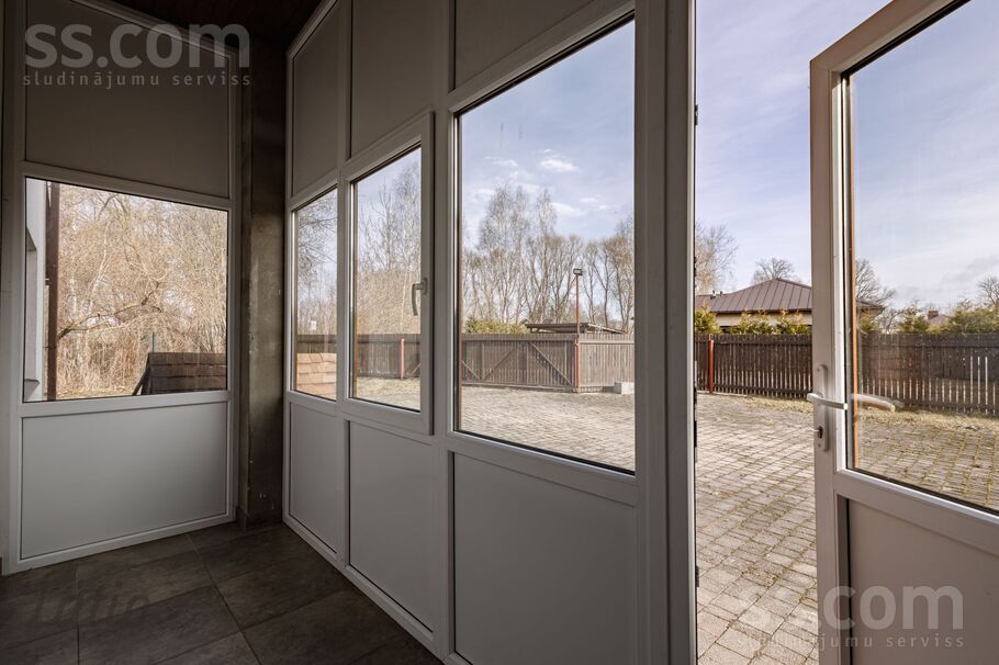 Romas 1a, Jelgava un raj., Jelgava — maja