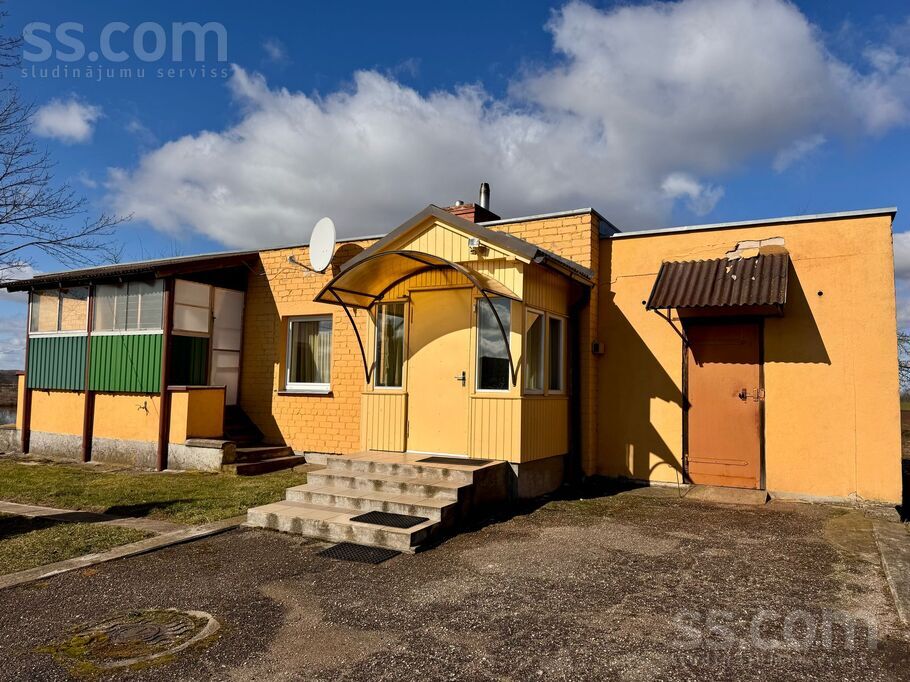 Krasta ielā, Vaikuļāni, Daugavpils un raj., Līksnas pag. — maja