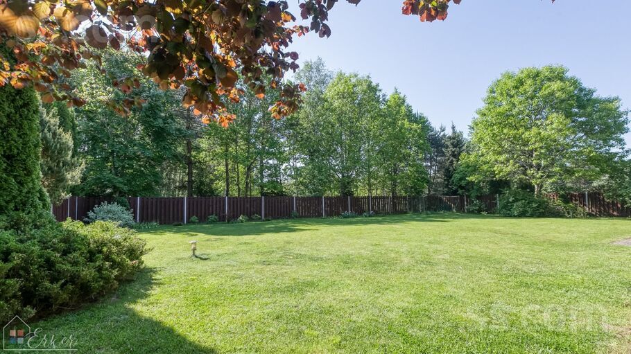 Vizuļu 28, Lapenieki, Rīgas rajons, Ķekavas pag. — maja