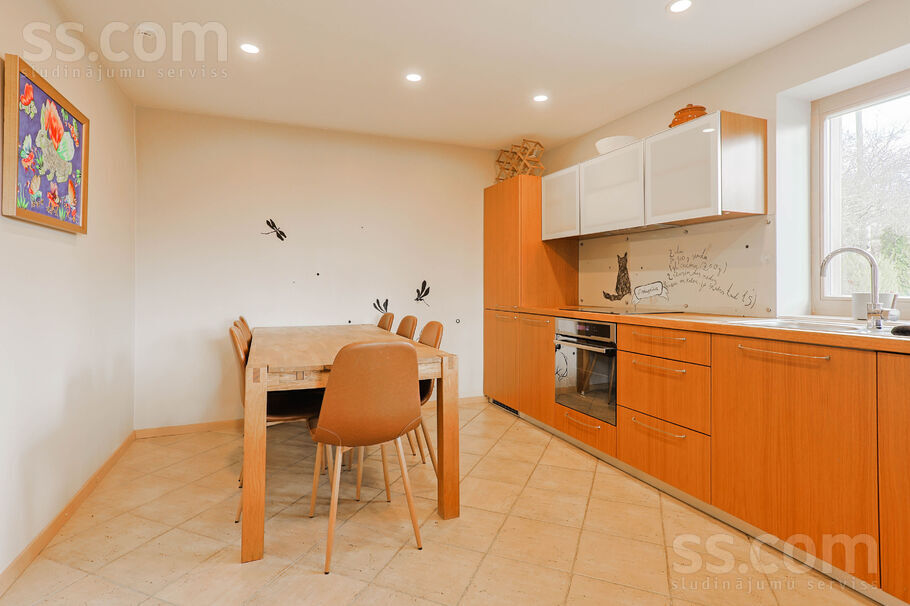 Ievu iela 19, Ogre un raj., Ikšķile — maja