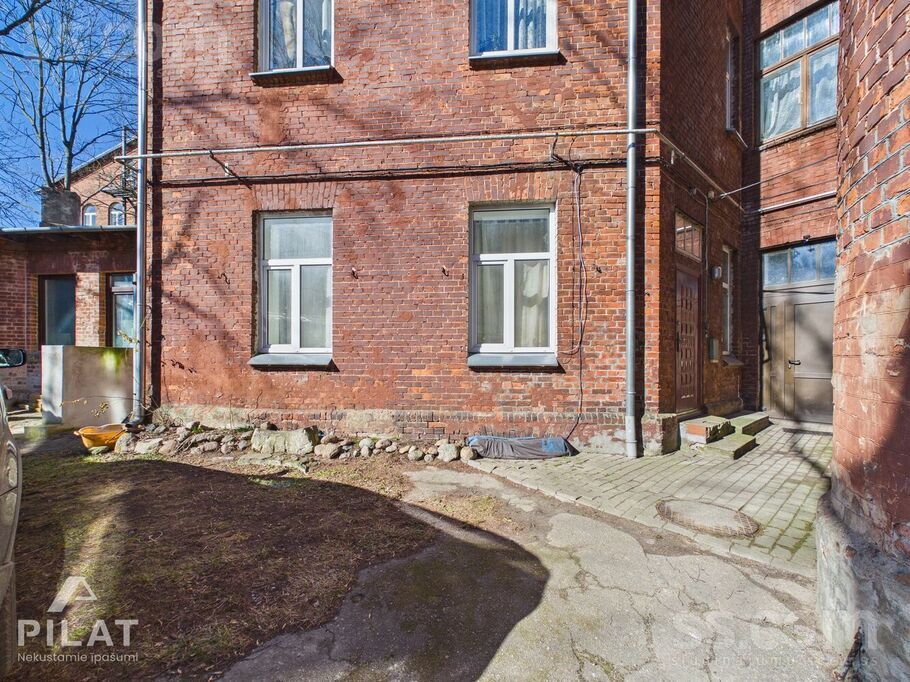 Raiņa iela 1, Liepāja un raj., Liepāja — dzivoklis