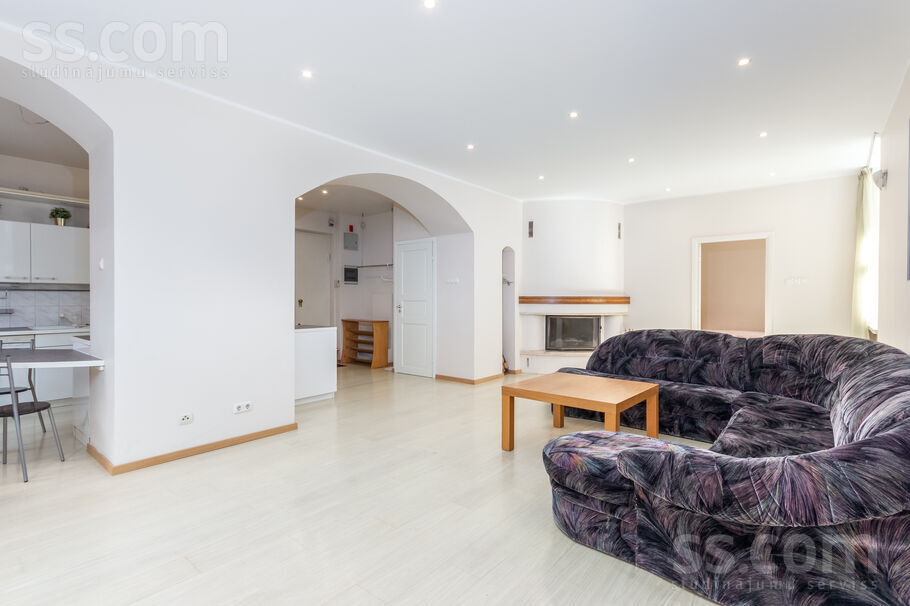 Vaļņu 21, Rīga — dzivoklis