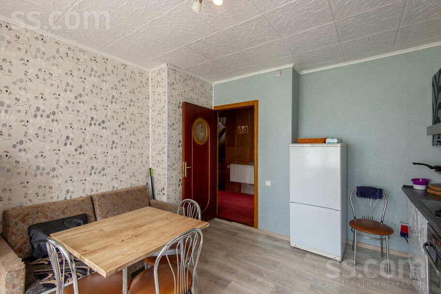 Celtnieku 24, Zvejniekciems, Rīgas rajons, Saulkrastu l. t. — maja