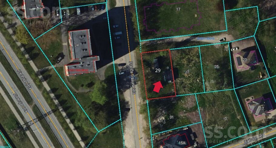 Trasuna 29, Rīga — zeme