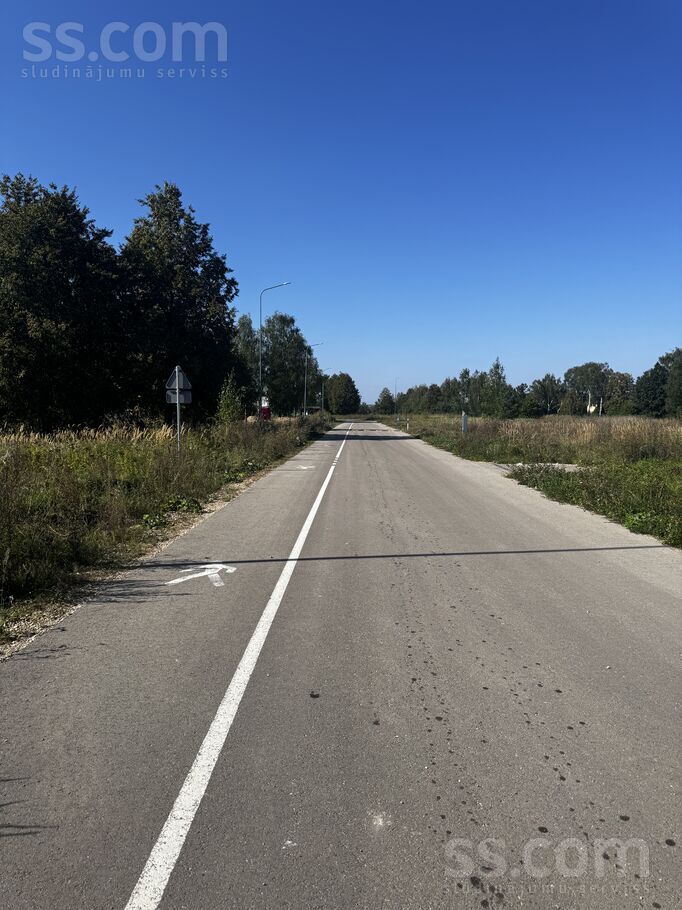 Isais cels 3, Dole, Rīgas rajons, Salaspils l. t. — zeme