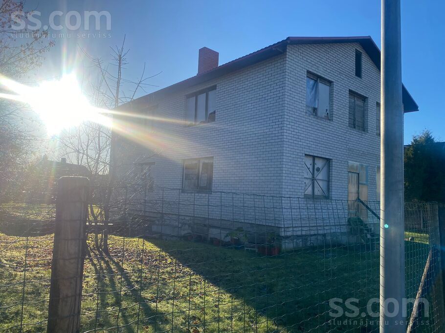 Kadiķu iela 5, Dreiliņi, Rīgas rajons, Stopiņu nov. — maja