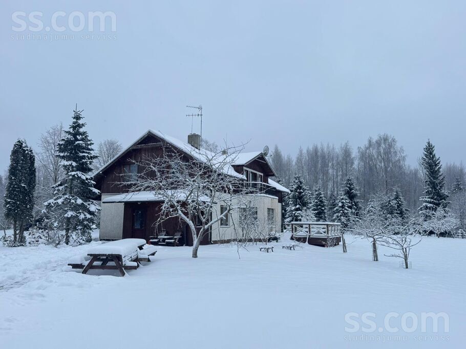 Atvari, Ģikši, Cēsis un raj., Amatas pag. — maja