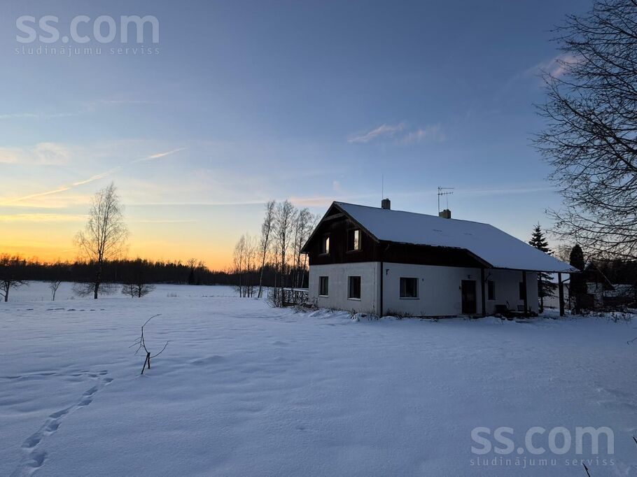 Atvari, Ģikši, Cēsis un raj., Amatas pag. — maja
