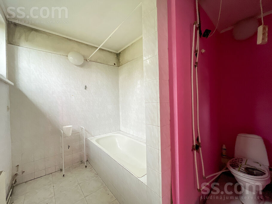 Skolas iela 11, Engure, Tukums un raj., Engures pag. — dzivoklis