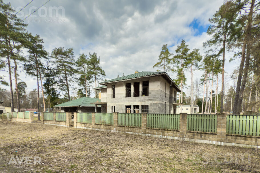 Daugavas iela 124b, Daugavpils un raj., Daugavpils — maja