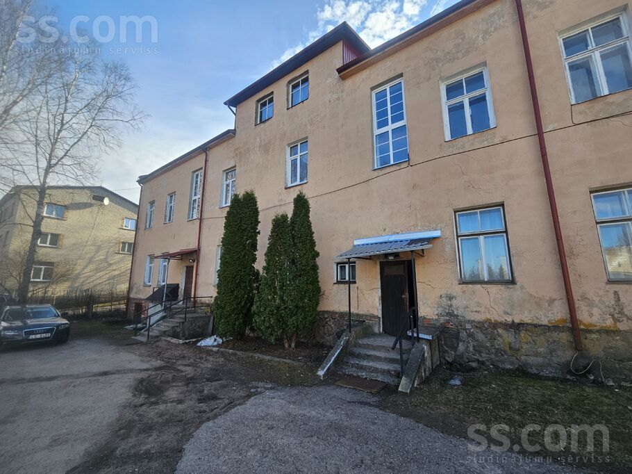 Dzirnavu iela 3, Alūksne un raj., Alūksne — dzivoklis