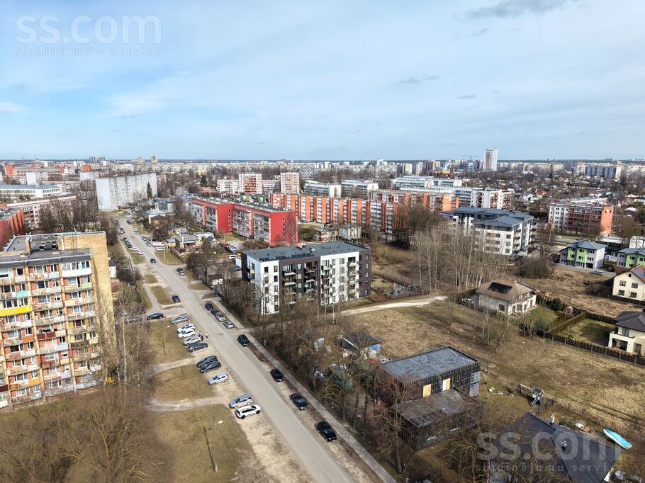 Trasuna 29, Rīga — zeme