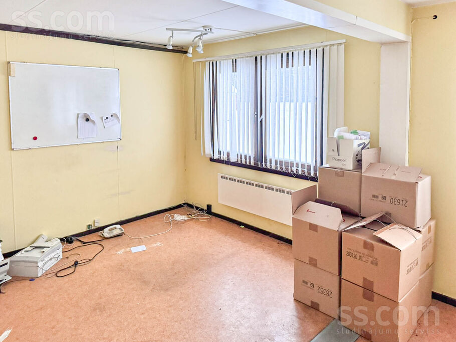 Skultes 28, Mārupe, Rīgas rajons, Mārupes pag. — telpa