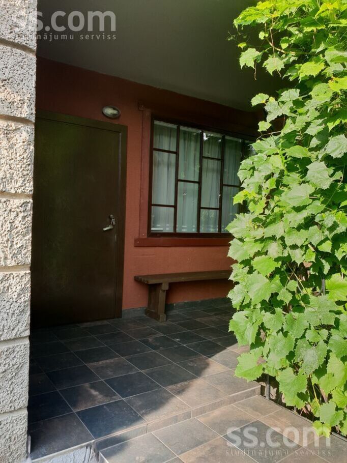 6 linia 5, Latgale, Daugavpils un raj., Līksnas pag. — maja