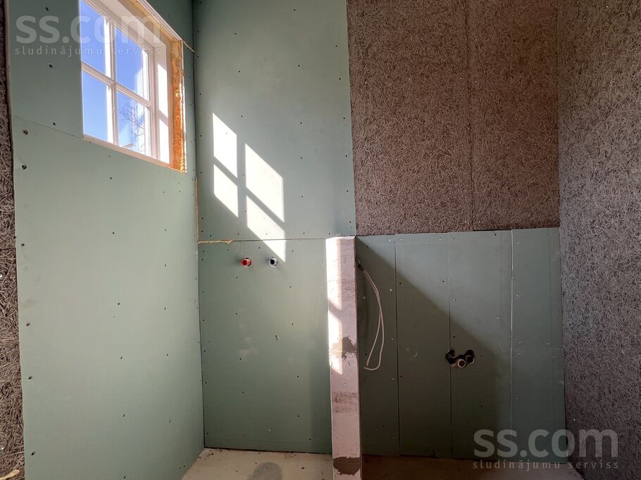 Brīvības 2, Cēsis un raj., Līgatne — dzivoklis