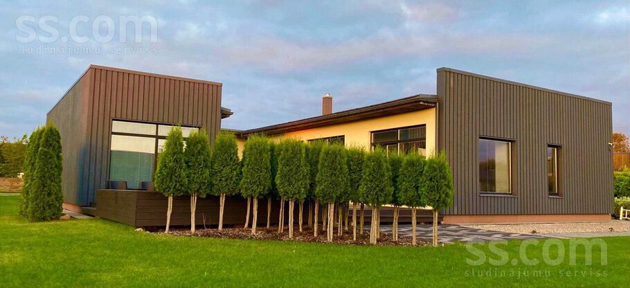 Zvejnieku 14, Ogre un raj., Ikšķile — maja