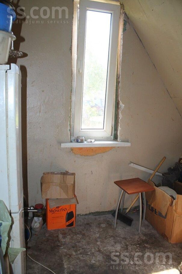 Ošu 2, Roja, Talsi un raj., Rojas pag. — maja