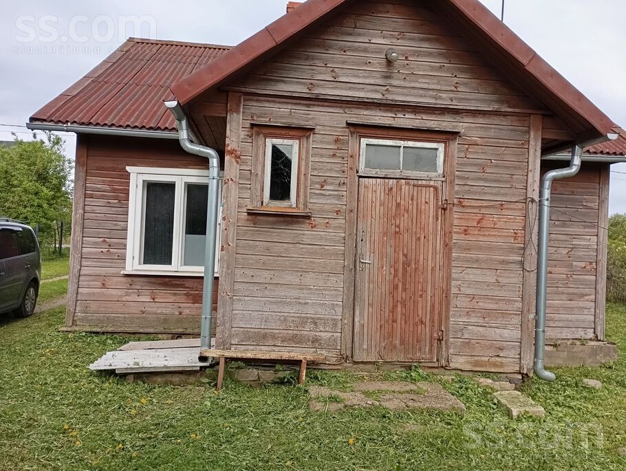 Pērnavas 19, Valmiera un raj., Rūjiena — maja