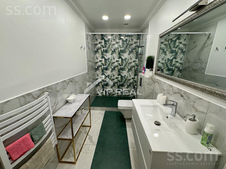 Dzintaru prospekts 13, Jūrmala — dzivoklis