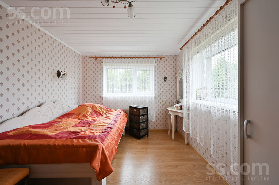 Sputņiks 64, Dāvi, Rīgas rajons, Olaines pag. — maja