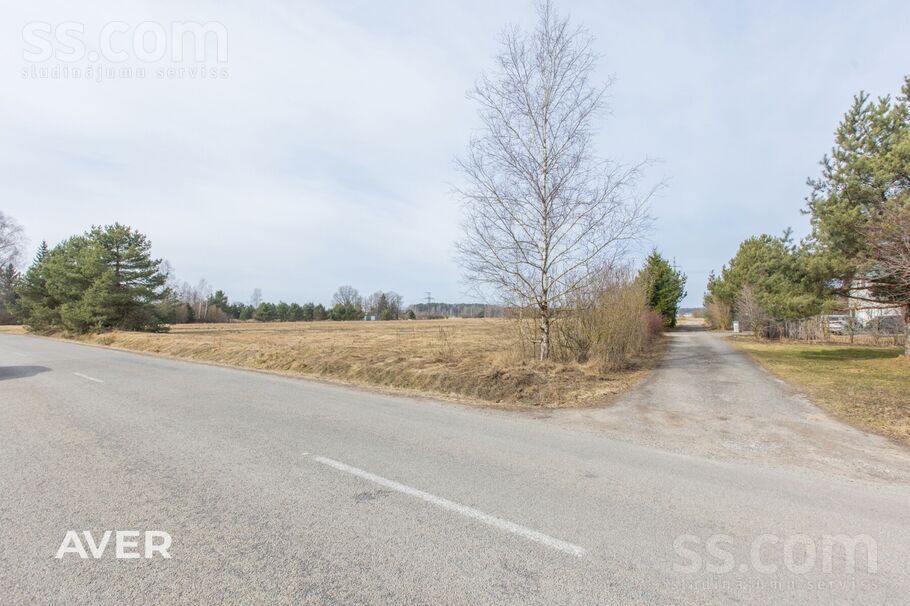 Karūnas 1, Rīgas rajons, Ķekavas pag. — zeme