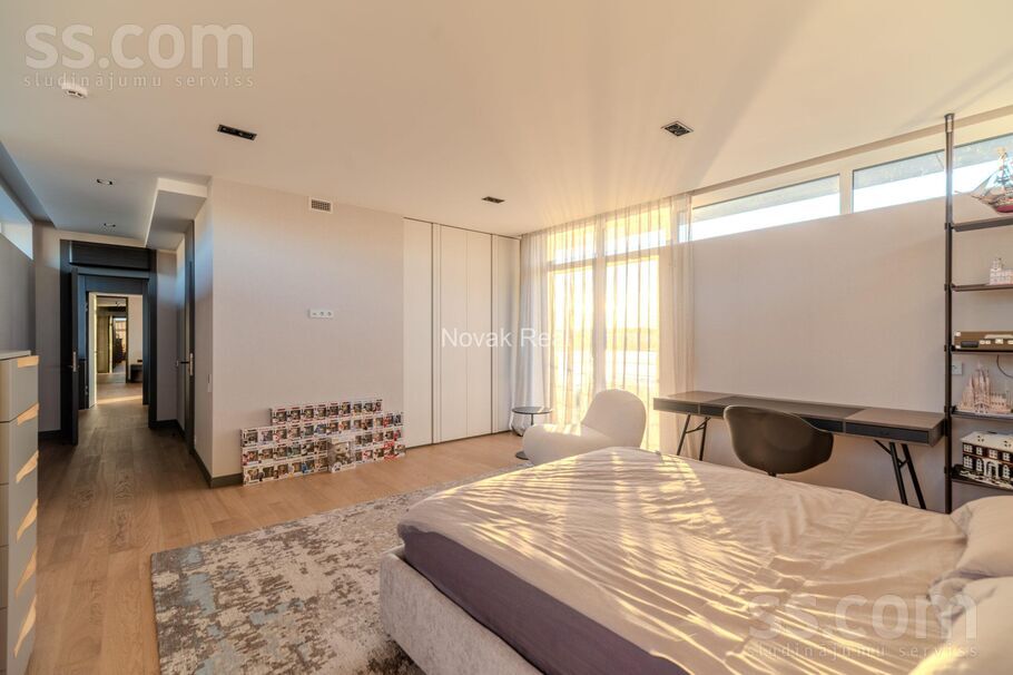 Laipu iela 2, Jūrmala — maja