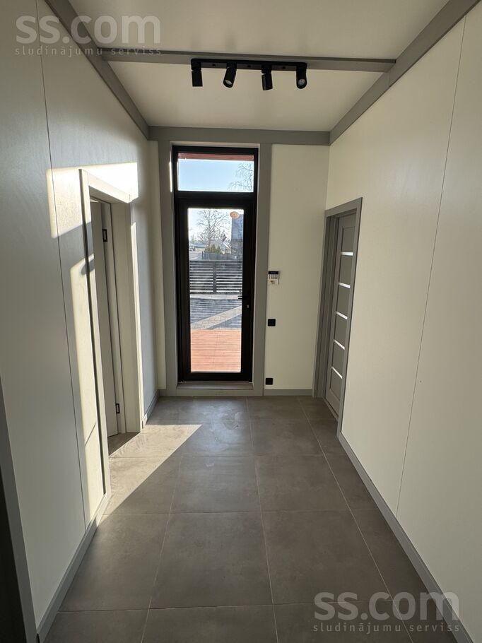 Matīsa iela 28, Ozolnieki, Jelgava un raj., Ozolnieku pag. — maja