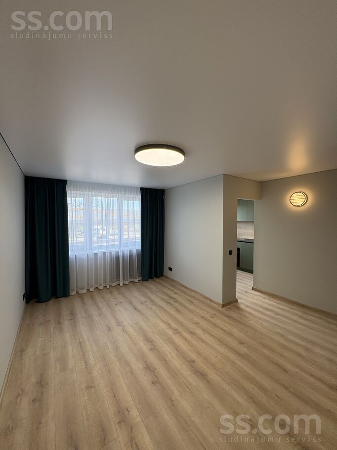 Dzelzavas 11, Rīga — dzivoklis