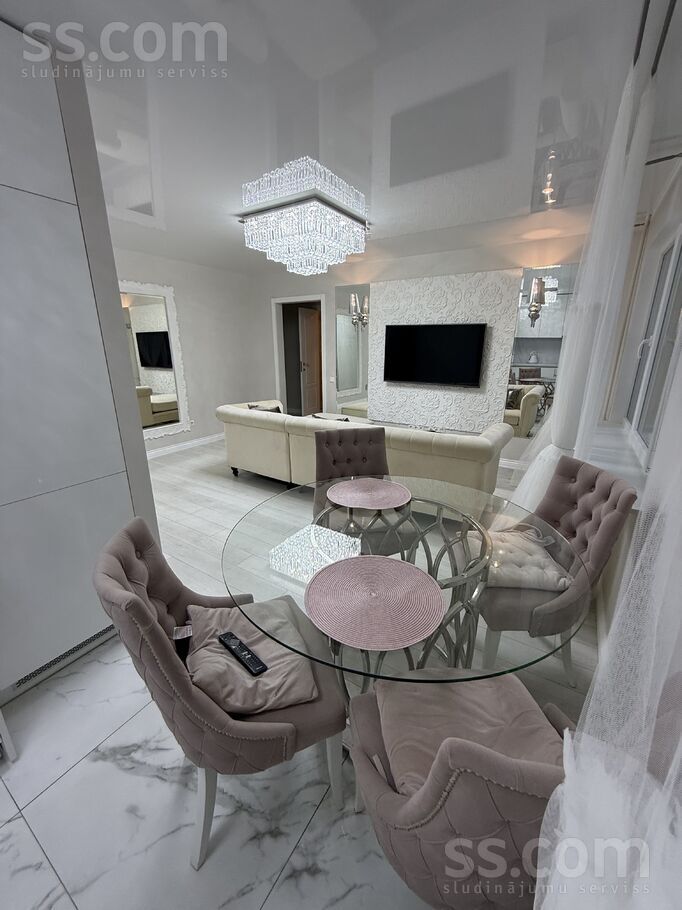 Skolas 65b, Jūrmala — dzivoklis