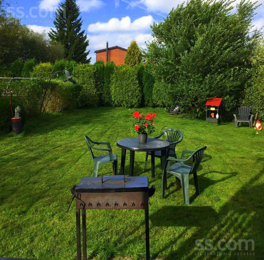 Upeņu 3, Jāņupe, Rīgas rajons, Olaines pag. — maja