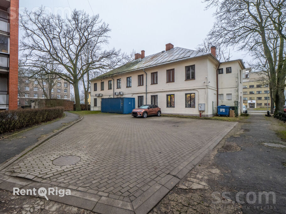 Brīvības gatve 422, Rīga, Jugla — telpa