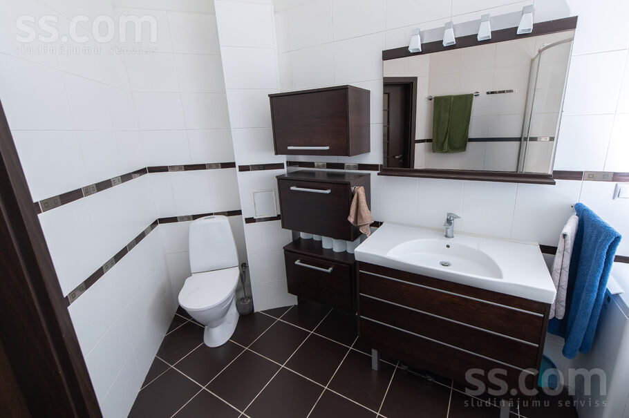 Krones iela 56, Mārupe, Rīgas rajons, Mārupes pag. — dzivoklis