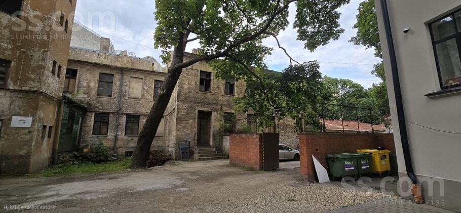 Ģertrūdes 75, Rīga — maja