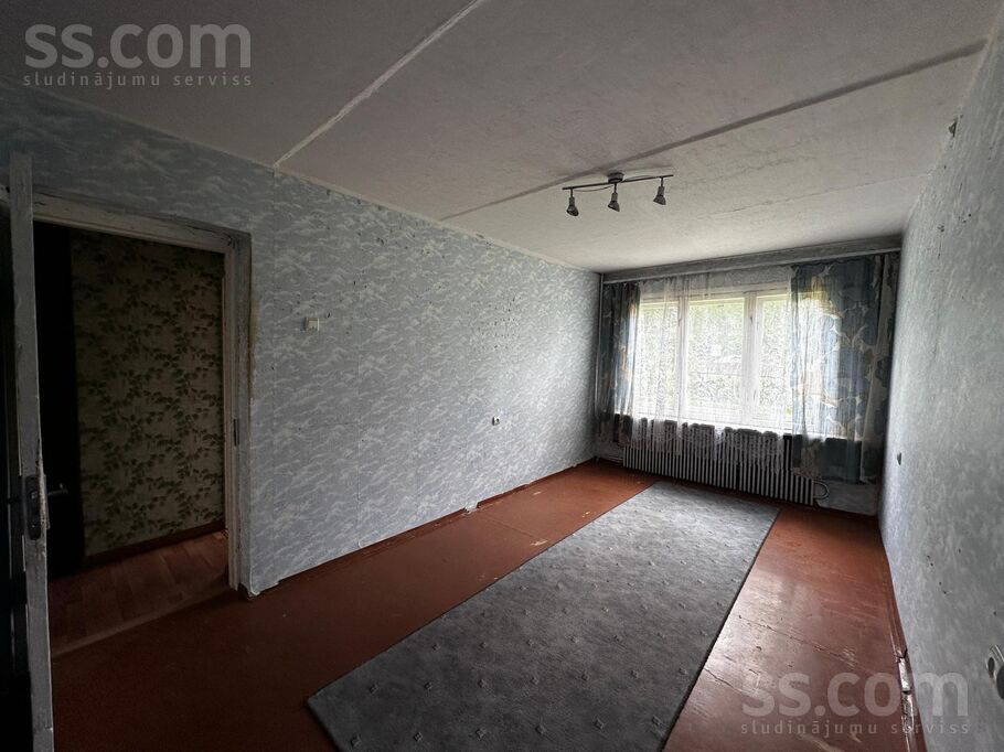 Skolas 10, Cēsis un raj., Līgatne — dzivoklis