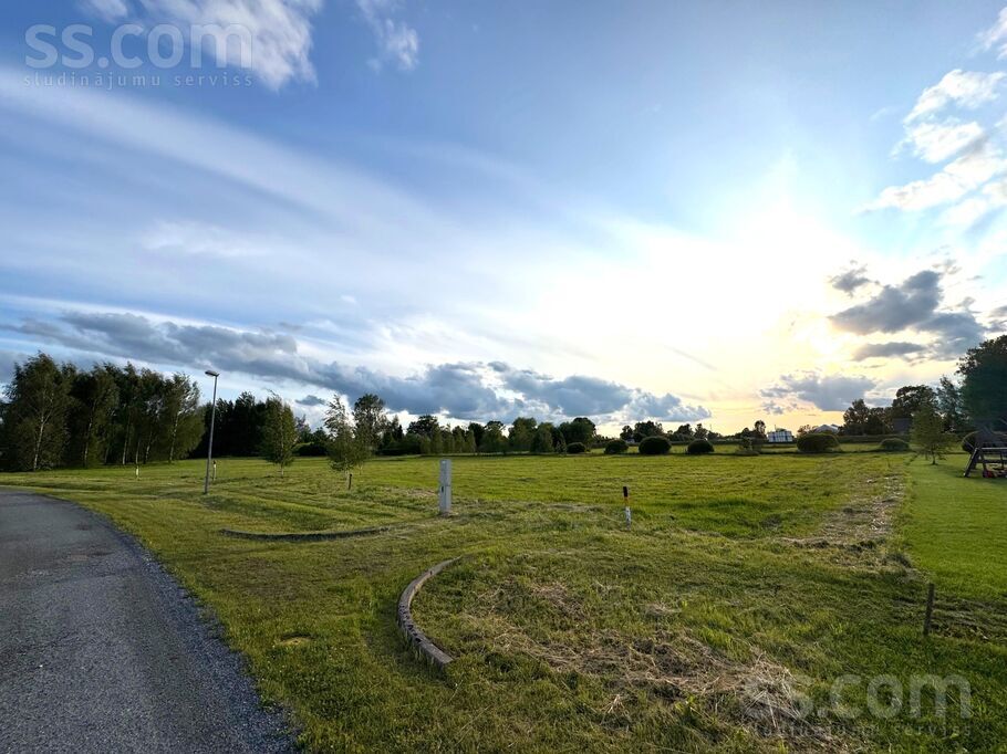 Vilku iela 9, Iecava, Bauska un raj., Iecavas nov. — zeme