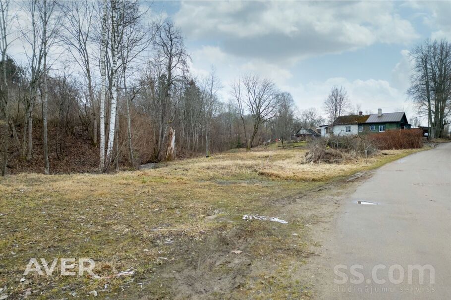 Jurģu iela 1, Cēsis un raj., Cēsis — zeme