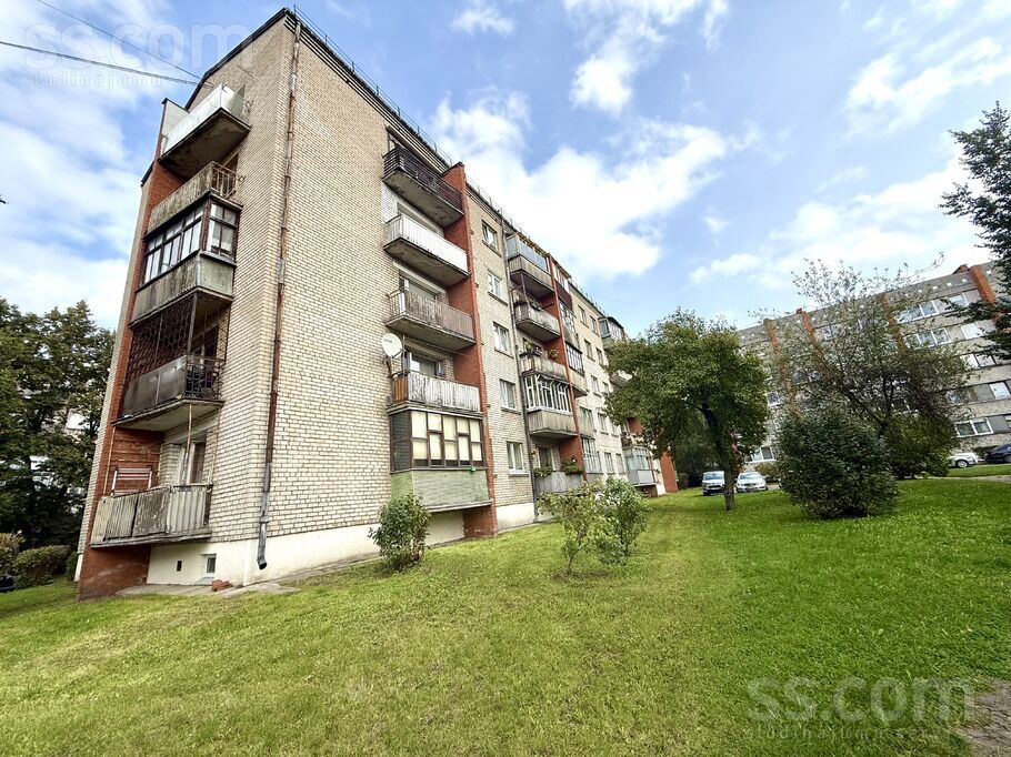 Zirgu 9a, Jelgava un raj., Jelgava — dzivoklis