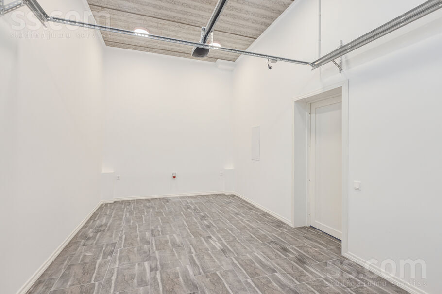 Rītausmas iela 1, Mārupe, Rīgas rajons, Mārupes pag. — maja