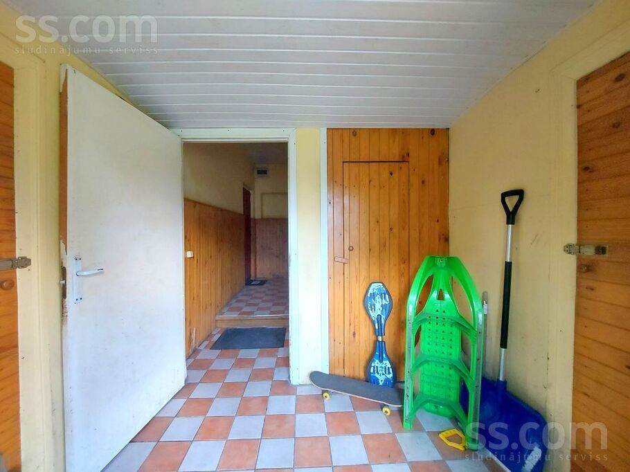 Čiekurkalna 6. šķ l. 17, Rīga — maja