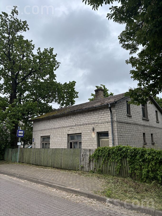 Pulkveža iela 32, Ventspils un raj., Ventspils — maja